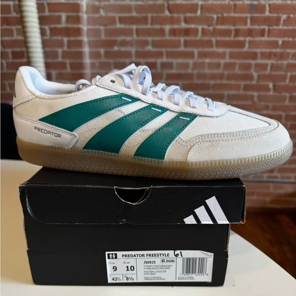 Adidas Predator Freestyle Sneakers - White and green. - Picture 1 of 1
